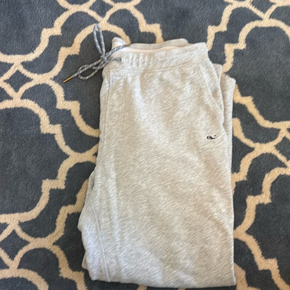 Large Men’s Grey Vineyard Vines Sweatpants